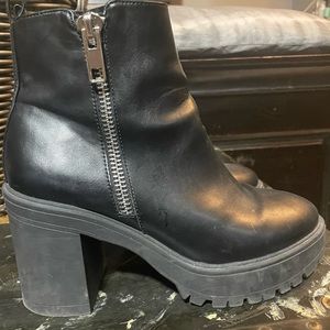 Steve Madden turbo platform bootie